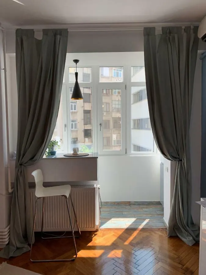 Apartment Marvel Studio Bukarest Rumänien