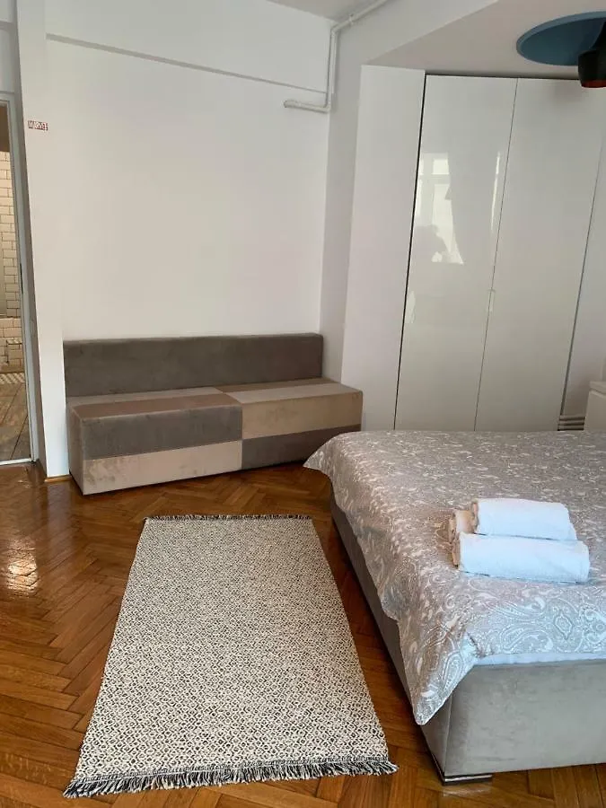 Apartment Marvel Studio Bukarest